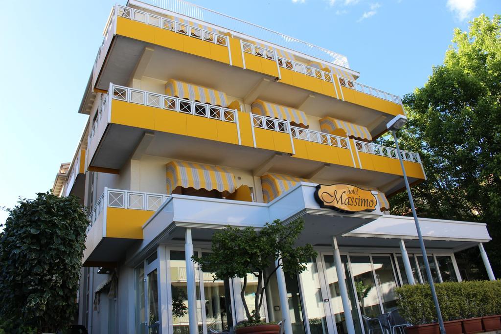 Hotel Massimo Riccione Zewnętrze zdjęcie