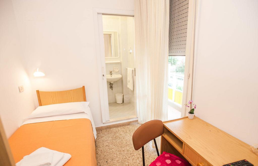 Hotel Massimo Riccione Zewnętrze zdjęcie